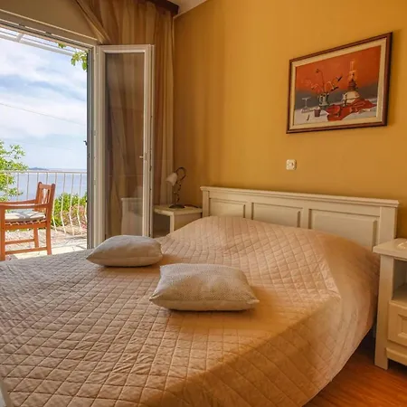 Apartman Helena Mlini